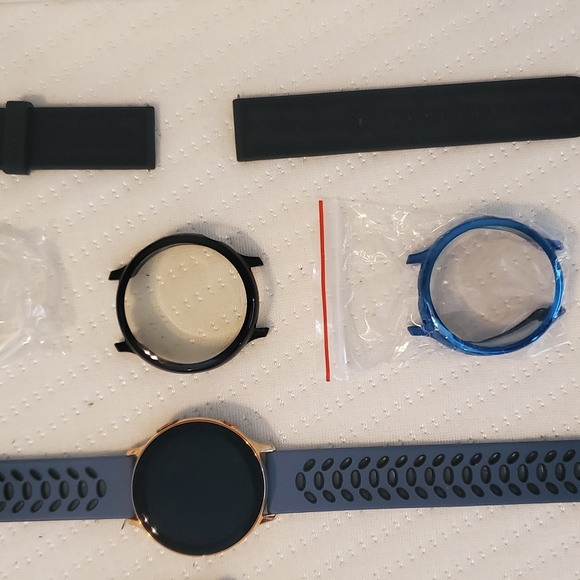 Samsung Galaxy 2 smart watch - Picture 2 of 2